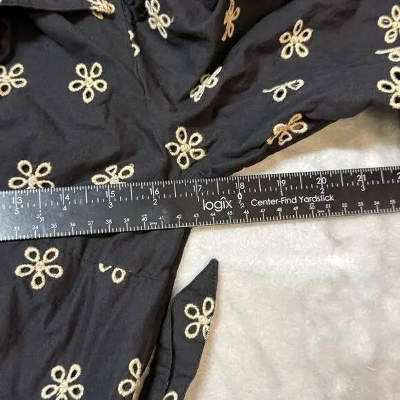 Venus Women's Size 6 Floral Embroidered Eyelet Wrap Tie Romper 100% Cotton Boho - Picture 8 of 9